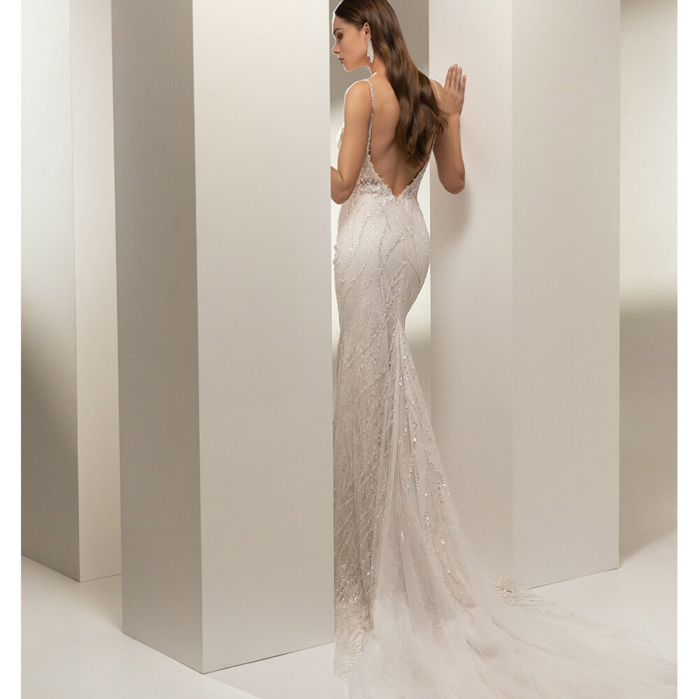 Νυφικό Φόρεμα Στενό Με Δαντέλα - 6060